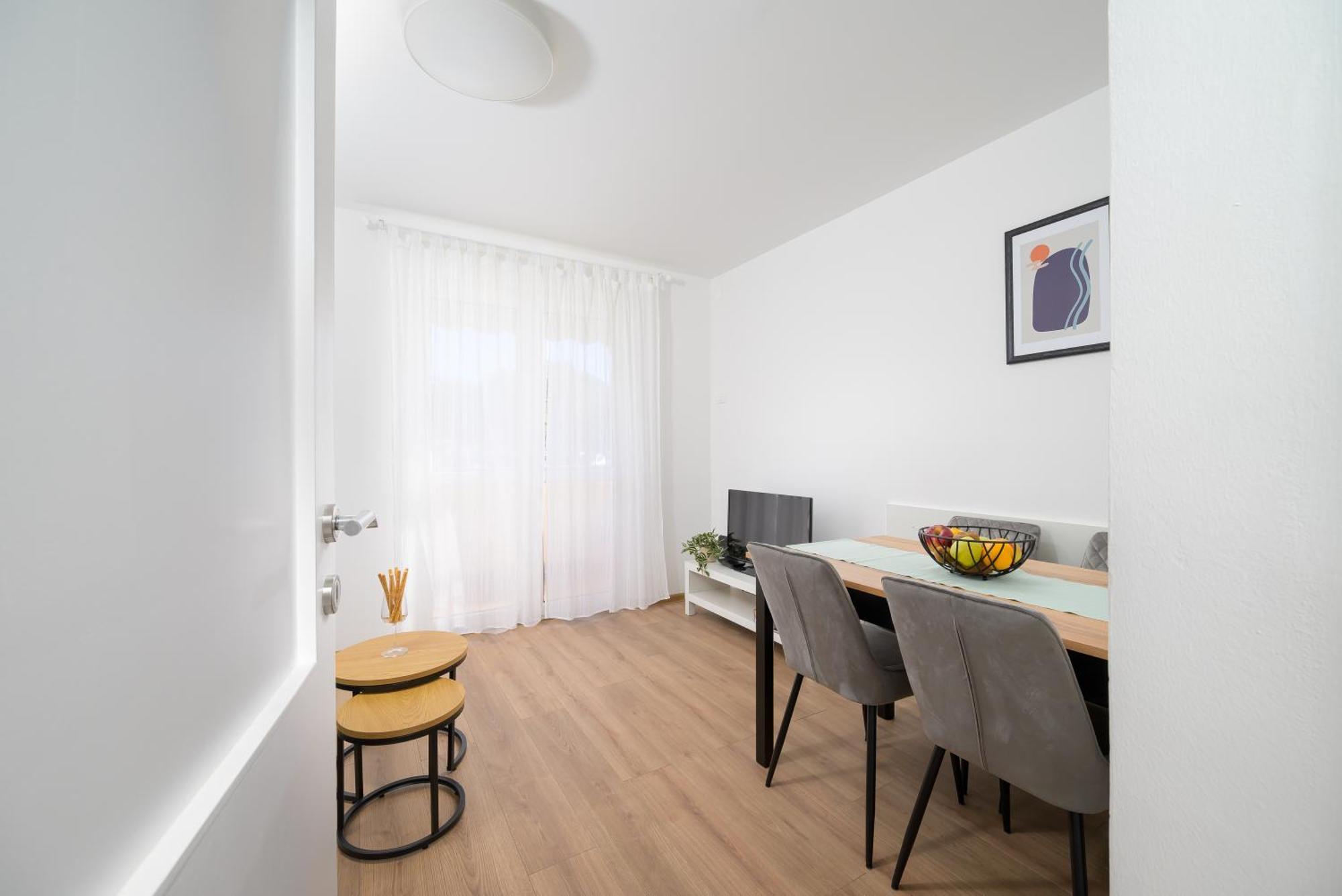 Apartment Pina Пореч Экстерьер фото