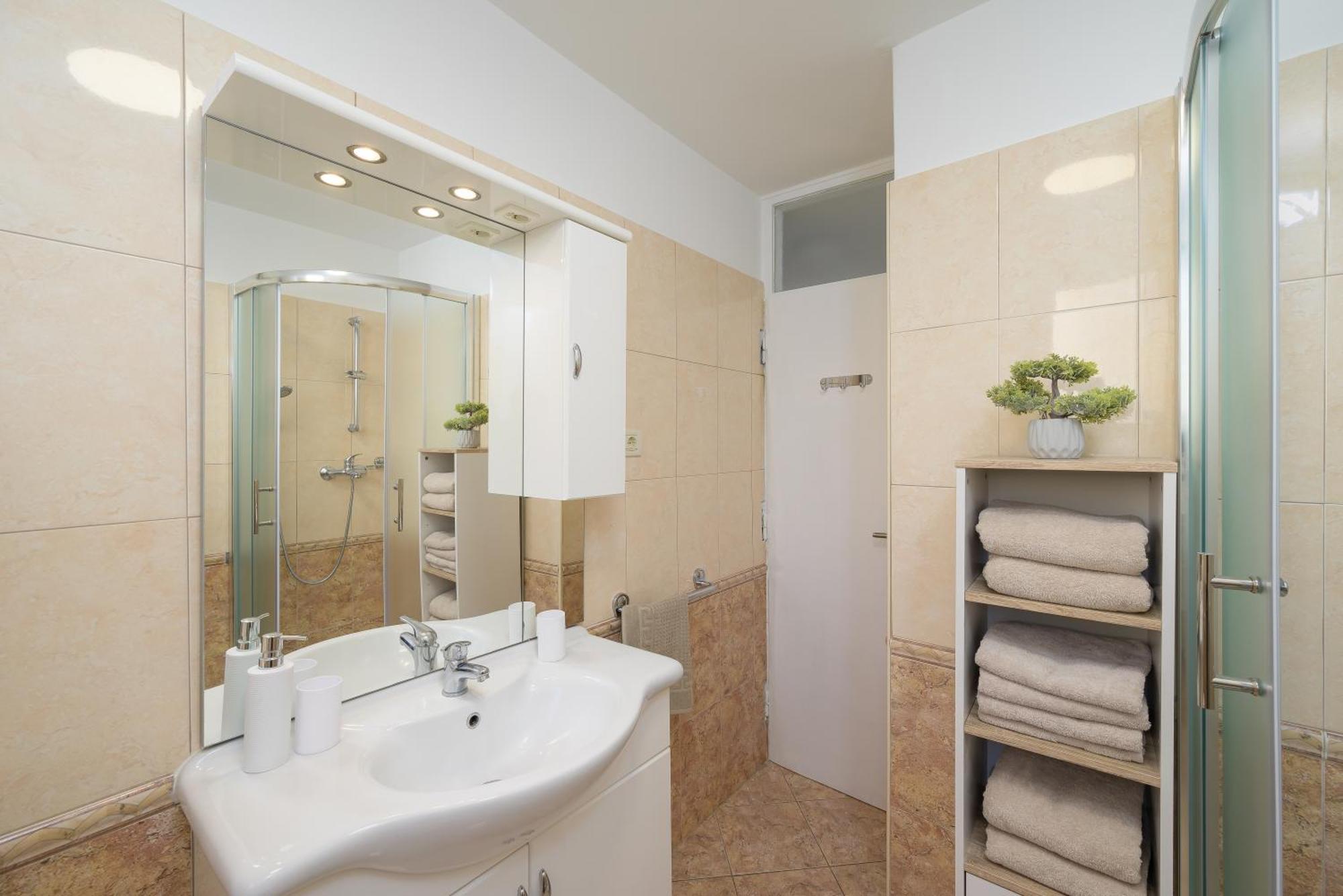 Apartment Pina Пореч Экстерьер фото